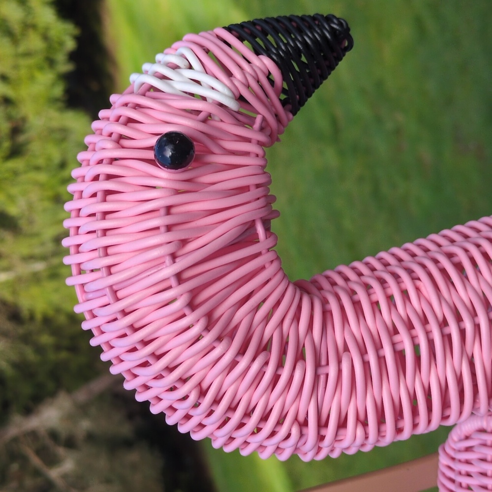 NWOT Pink Flamingo Wicker Purse Bag Basket - Picture 3 of 13